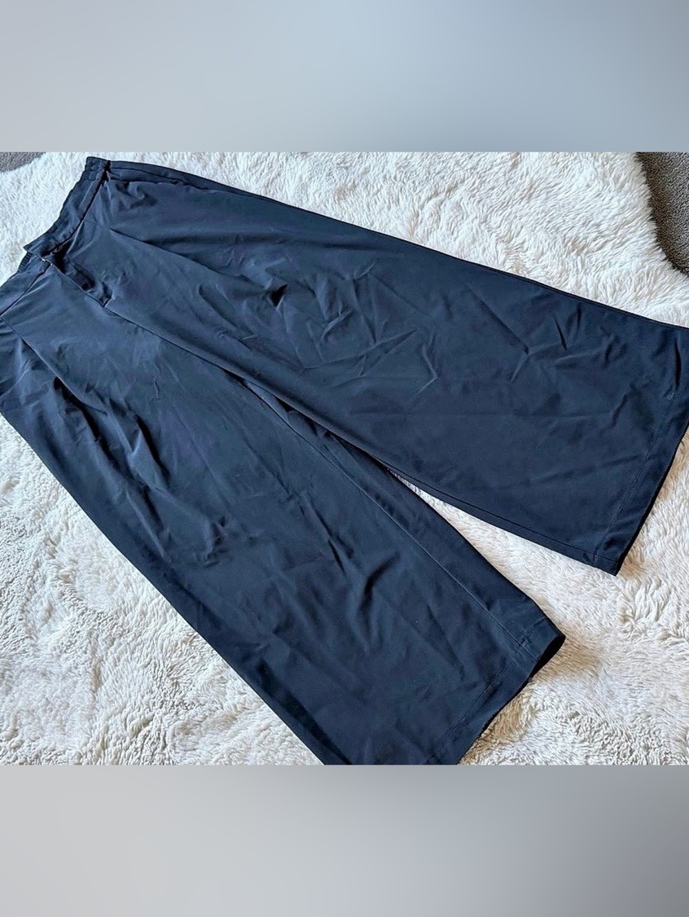 Athleta women's wide leg pinnacle pants.